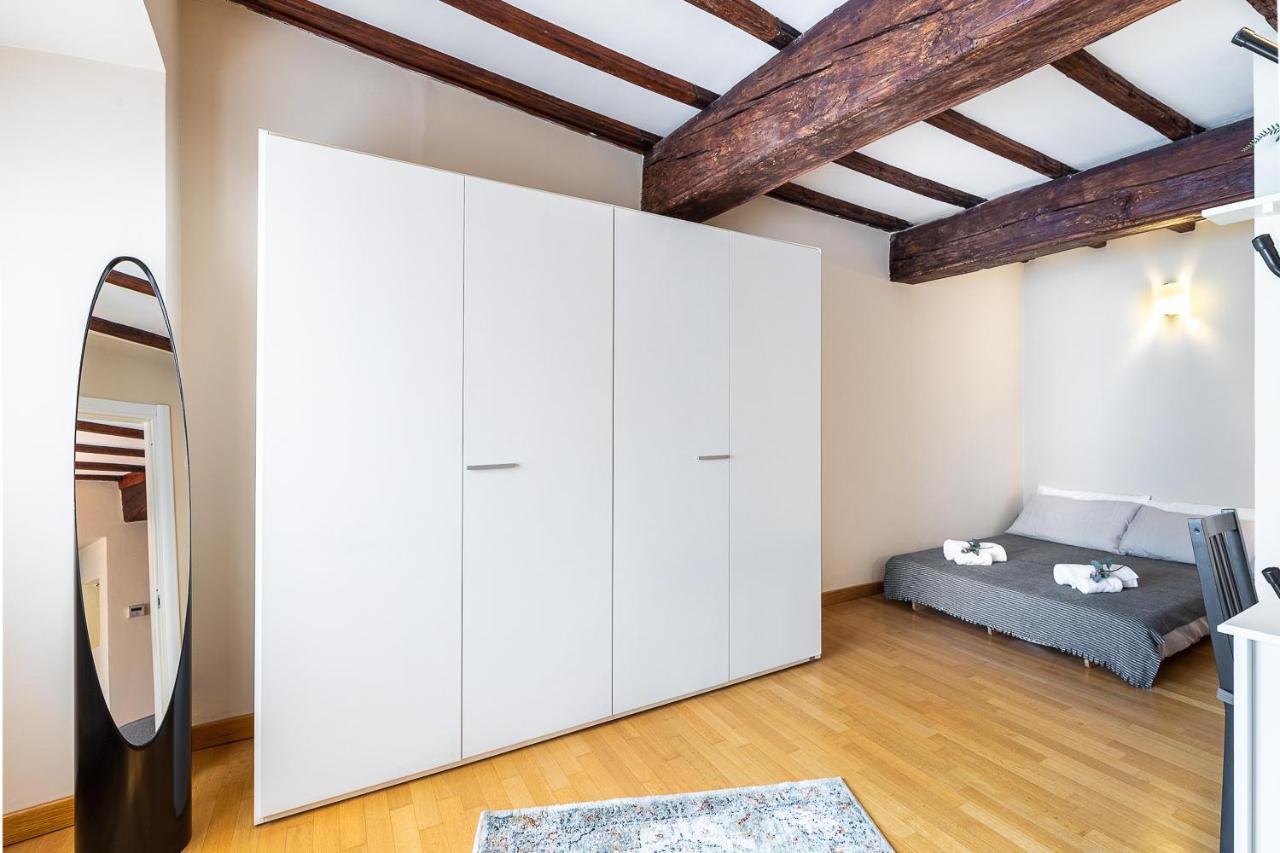 Mazzarri Suites - Centro Storico Turin Ngoại thất bức ảnh